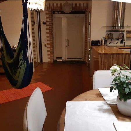 2 Story Studio Apartment Free Parking Included Riga Buitenkant foto