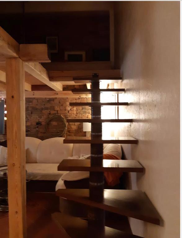 2 Story Studio Apartment Free Parking Included Riga Buitenkant foto